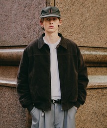 Regen Glanz（レーゲングランツ）の「synthetic suede zip blouson
