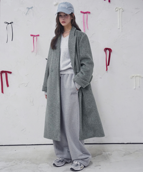 Vivacious(ビバシャス)の「Eternel Classic Tailored Coat BLACK(チェスターコート・レディース・ブラック・FREE)」の3枚目の写真