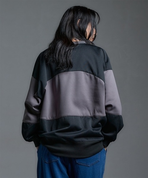 Soiunique（スワユニーク）の「【裏起毛】 オーバーサイズ配色切替プルオーバー ［Soiunique］（Tシャツ/カットソー・レディース・グリーン系/グレー系・M～Ｌ/L～LL）」の7枚目の写真
