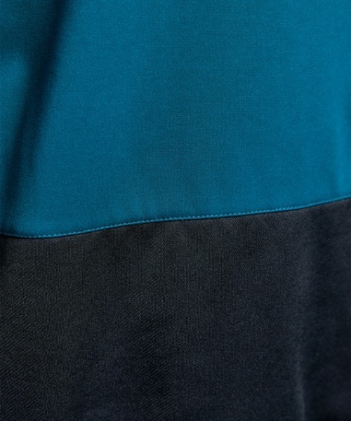 Soiunique（スワユニーク）の「【裏起毛】 オーバーサイズ配色切替プルオーバー ［Soiunique］（Tシャツ/カットソー・レディース・グリーン系/グレー系・M～Ｌ/L～LL）」の3枚目の写真