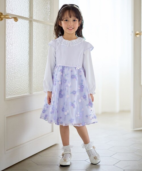 ANY(エニィ)の「花柄刺繍ワンピース(ワンピース・キッズ・サックスブルー系/ピンク系・130/120/110)」の8枚目の写真