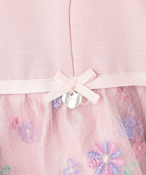 ANY(エニィ)の「花柄刺繍ワンピース(ワンピース・キッズ・サックスブルー系/ピンク系・130/120/110)」の18枚目の写真