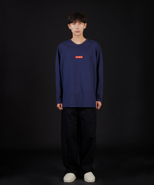 ASTRAL PROJECTION（アストラルプロジェクション）の「エイピースタジオ オーバーサイズ ロングスリーブTシャツ_ネイビー（Tシャツ/カットソー・メンズ・その他・LARGE/MEDIUM/XX-LARGE/X-LARGE）」の5枚目の写真