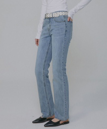 millioncor（ミリオンコール）の「[9683] ヘンルミストレートデニムパンツ_淡い青（デニムパンツ）」