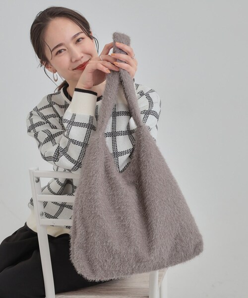 SHOO・LA・RUE（シューラルー）の「ラメトートバッグ（トートバッグ・レディース・ブラウン系その他/ブラック/ダークグレー・00）」の3枚目の写真