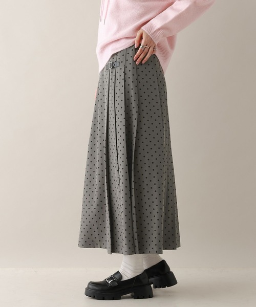RAGEBLUE（レイジブルー）の「選べる着丈/Wベルトドットプリーツキルトスカート（スカート・レディース・ブラック/グレー・MEDIUM/LARGE）」の5枚目の写真