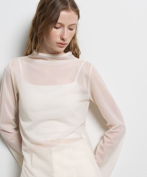 LANVIN en Bleu（ランバンオンブルー）の「シアートリコットフレアスリーブカットソー（Tシャツ/カットソー・レディース・ブラウン/ブラック/オフホワイト・38）」の2枚目の写真