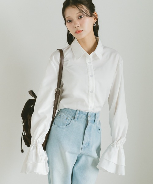 VANNIE U（ヴァニーユー）の「フリルキャンディースリーブショートシャツ（シャツ/ブラウス・レディース・ブルー/ストライプ/ホワイト・FREE）」の7枚目の写真