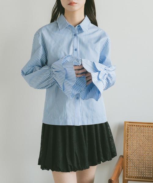 VANNIE U（ヴァニーユー）の「フリルキャンディースリーブショートシャツ（シャツ/ブラウス・レディース・ブルー/ストライプ/ホワイト・FREE）」の19枚目の写真