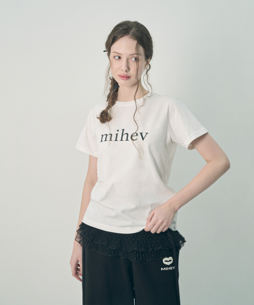 MIHEV(ミヘブ)の「ミヘブロゴTシャツホワイト(Tシャツ/カットソー・レディース・その他・MEDIUM/LARGE)」の1枚目の写真