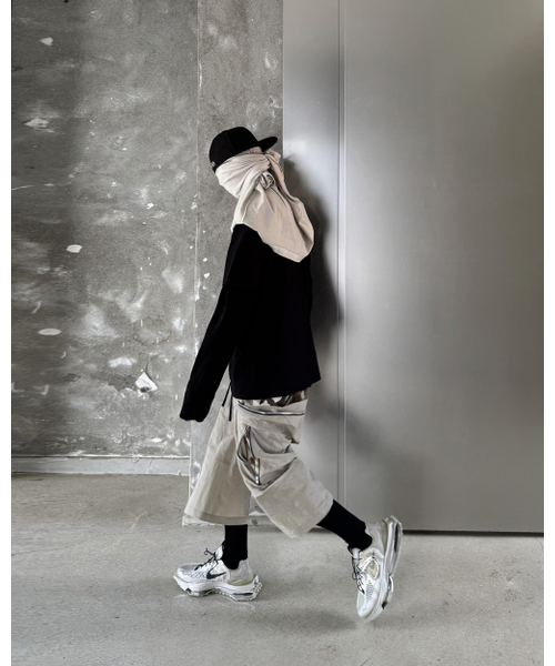 ROARINGRAD(ロアリングラド)の「パッチプリントオーバーティーシャツブラック(Tシャツ/カットソー・レディース・その他・MEDIUM/LARGE)」の3枚目の写真