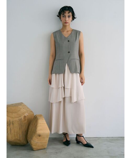 LAGUNAMOON（ラグナムーン）の「アンクルTストラップシューズ（パンプス・レディース・シルバー/ブラック・MEDIUM/SMALL）」の7枚目の写真