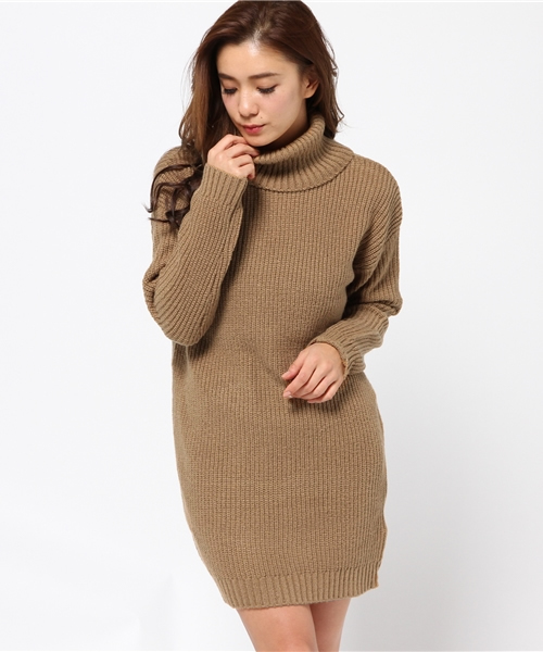 MOUSSY（マウジー）の「LOOSE TURTLE OP（ワンピース・レディース・ボルドー/オフホワイト/チャコールグレー/キャメル・FREE）」の3枚目の写真