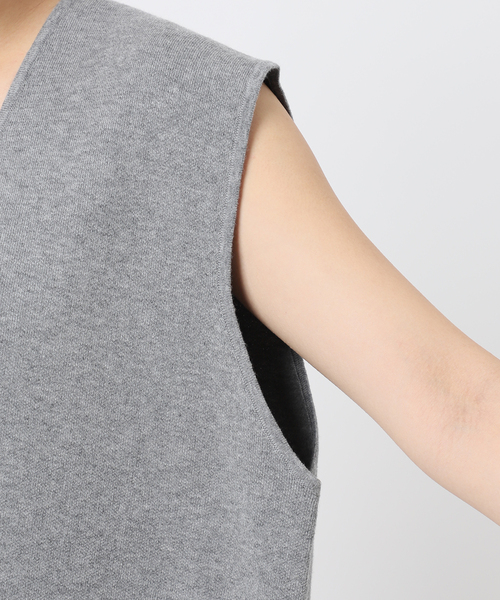 SLOBE IENA（スローブイエナ）の「ダブルフェイスコットンニットベスト（ベスト・レディース・ブラック/チャコールグレー・FREE）」の6枚目の写真