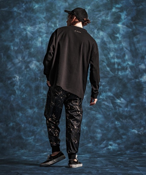 Jih Nunc(ジーヌンク)の「mlt5544-オーガニックコットンプリントロングスリーブTシャツ(JIH-R1147)(Tシャツ/カットソー・メンズ・ネイビー/ブラック/ホワイト・L/M/S)」の11枚目の写真