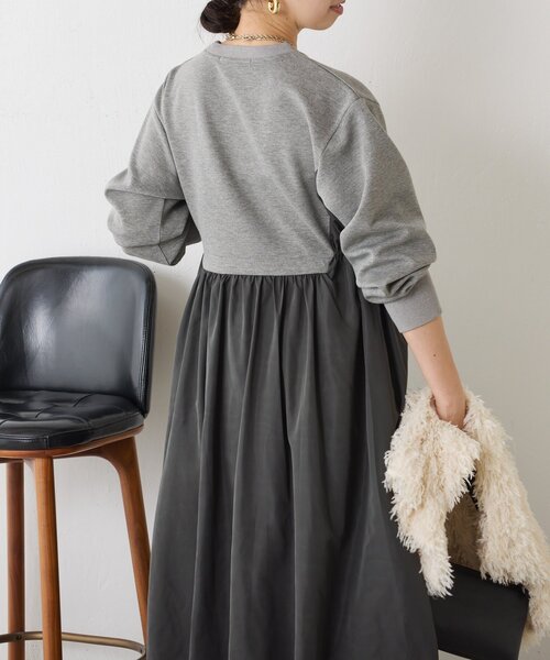 Jena espace merveilleux（ジェナ　エスパスメルヴェイユ）の「ダンボール切替バルーンワンピース（ワンピース・レディース・グレー/ネイビー・FREE）」の5枚目の写真