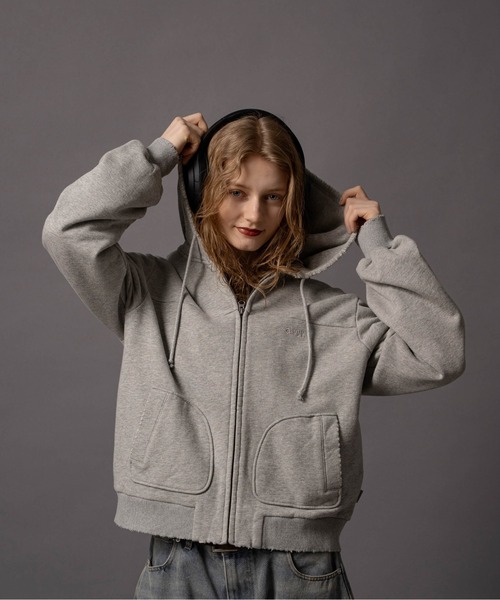 CIVVY.（シヴィ―）の「Cut-off Short Zip Hoodie - カットオフショートジップパーカー -（パーカー・メンズ・ブラウン/グレー・LARGE/MEDIUM）」の3枚目の写真