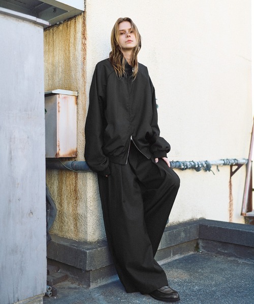 ROCHEM(ローシェン)の「【セットアップ対応】パイピングデザインダブルジップトラックジャケット【短丈】(その他アウター・メンズ・グレー/ブラック・S/M/L/XS)」の20枚目の写真