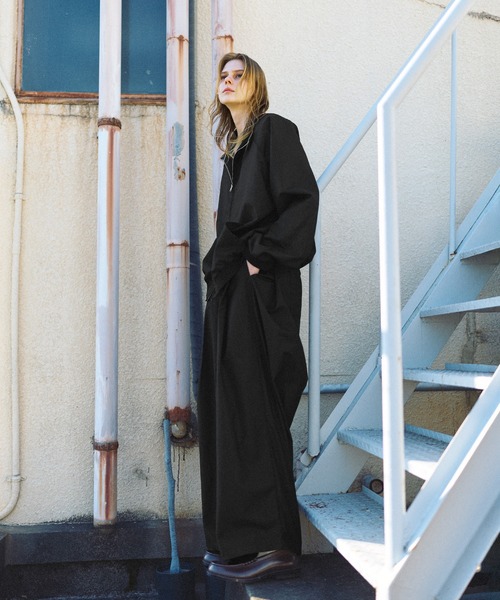 ROCHEM(ローシェン)の「【セットアップ対応】パイピングデザインダブルジップトラックジャケット【短丈】(その他アウター・メンズ・グレー/ブラック・S/M/L/XS)」の14枚目の写真