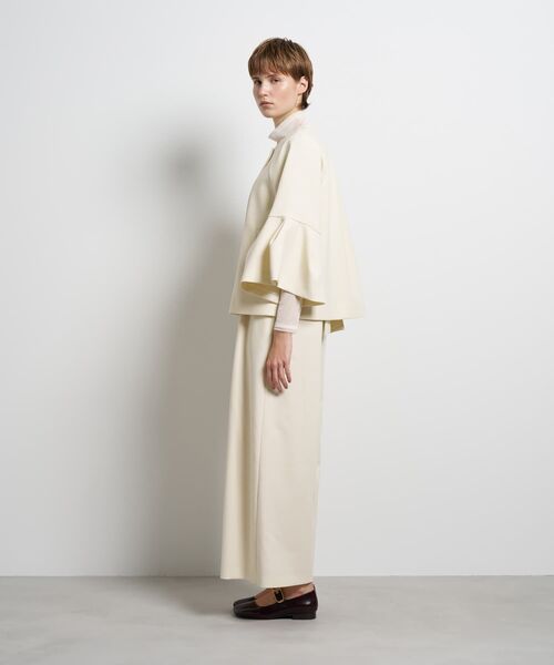 LANVIN en Bleu(ランバンオンブルー)の「ダブルクロスタックスリーブジャケット(テーラードジャケット・レディース・オフホワイト/ブラック・36/38)」の4枚目の写真