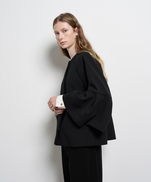 LANVIN en Bleu(ランバンオンブルー)の「ダブルクロスタックスリーブジャケット(テーラードジャケット・レディース・オフホワイト/ブラック・36/38)」の15枚目の写真