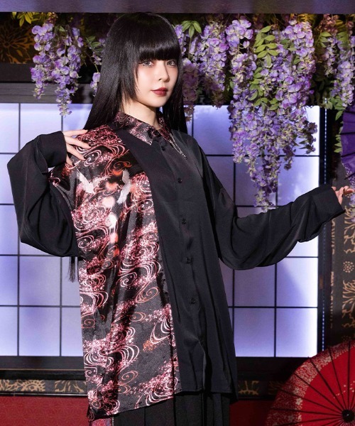 【やまさき】 19SS IT'S リリック プリント 長袖シャツブラウス COFREX】 フリルリボン ブラウス 長袖 レディースデザインシャツ(M