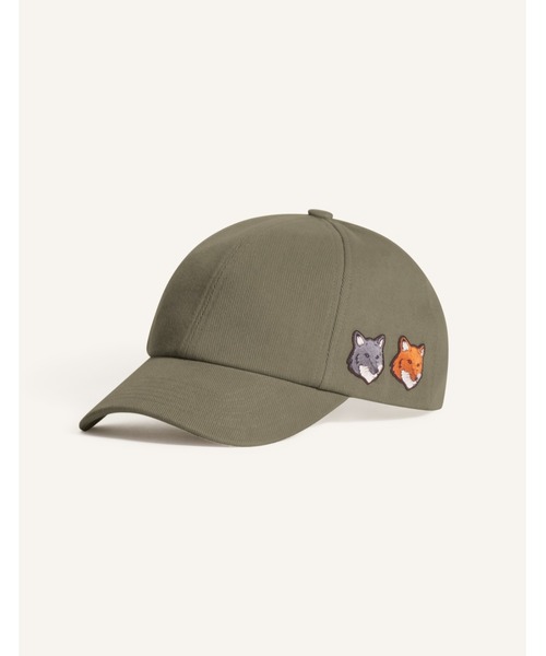Maison Kitsune(メゾンキツネ)の「DOUBLE FOX HEAD FADED CAP(キャップ・メンズ・スモークピンク/カーキ・U)」の5枚目の写真