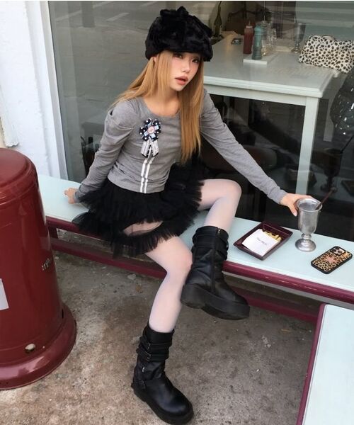 LUVISTRUE（ラヴイズトゥルー）の「EL ROSETTE SHIRRING TEE(NAVY)（Tシャツ/カットソー・レディース・その他・FREE）」の12枚目の写真
