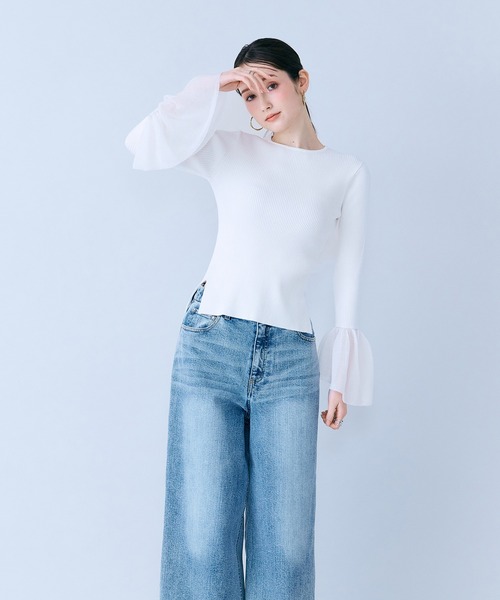 Audie a Muses（オーディアミューズ）の「袖口シアーラッフルリブニット（ニット/セーター・レディース・オフホワイト/ブラック・38/42）」の10枚目の写真