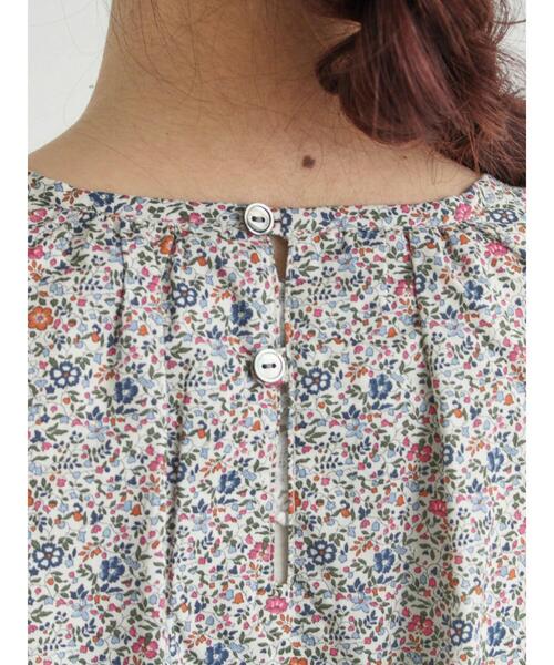 TSUHARU by Samansa Mos2（ツハルバイサマンサモスモス）の「【LIBERTY FABRICS】Katie and Millie柄襟付ワンピース（ワンピース・レディース・ピンク/ブルー・F）」の16枚目の写真