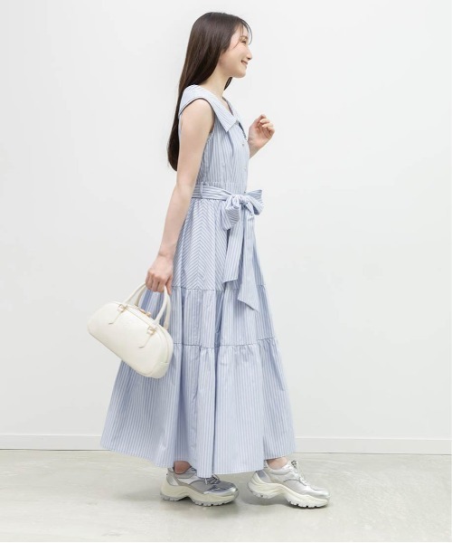 RANDA(ランダ)の「ロゴ刺繍シャツティアードワンピース(シャツワンピース・レディース・ブルー/ベージュ・0/1)」の6枚目の写真