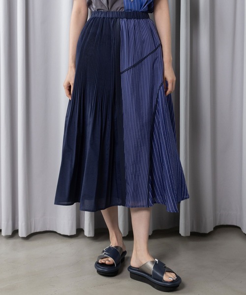 MARECHAL TERRE（マルシャルテル）の「切替えプリーツスカート（スカート・レディース・イエロー/ブラック/オフホワイト/ネイビー・MEDIUM）」の21枚目の写真