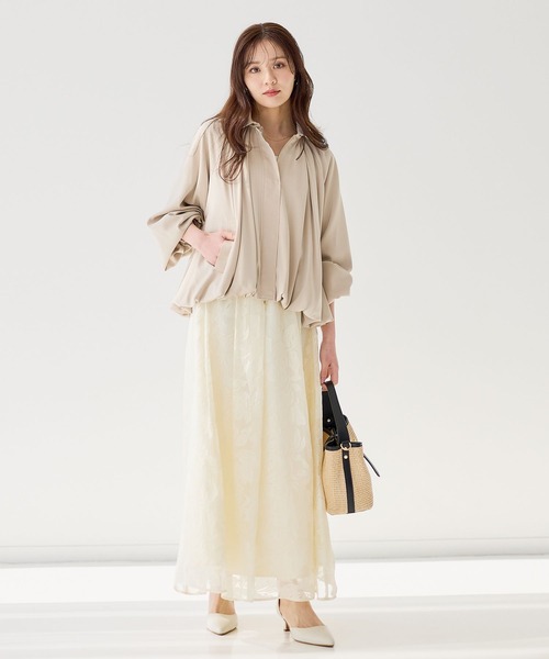 Andemiu（アンデミュウ）の「スソタックブルゾン656549（ブルゾン・レディース・アイボリー/ベージュ・FREE）」の3枚目の写真