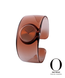 HIROB（ヒロブ）の「IWeb限定 SSEY MIYAKE O NY0W006 Brown（アナログ腕時計）」