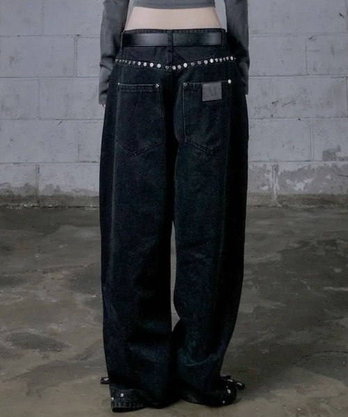 MUCENT(ムセント)の「◇MUCENT◇ブランド直輸入正規品/ブレン リベット ポイント ワイド デニム パンツ BREN RIVET POINT WIDE DENIM PANTS(デニムパンツ・レディース・ブラック・M/S)」の5枚目の写真