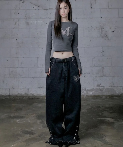 MUCENT(ムセント)の「◇MUCENT◇ブランド直輸入正規品/ブレン リベット ポイント ワイド デニム パンツ BREN RIVET POINT WIDE DENIM PANTS(デニムパンツ・レディース・ブラック・M/S)」の2枚目の写真