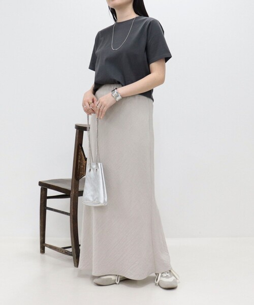 fredy emue(フレディエミュ)の「汗ジミ軽減天竺BasicTシャツ(Tシャツ/カットソー・レディース・ブラウン系その他/ライトグレー/ベージュ系その他/チャコールグレー/オフホワイト・38)」の9枚目の写真