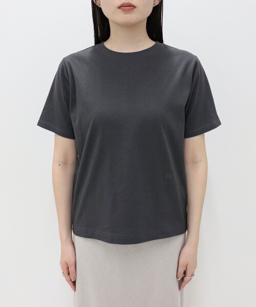 fredy emue(フレディエミュ)の「汗ジミ軽減天竺BasicTシャツ(Tシャツ/カットソー・レディース・ブラウン系その他/ライトグレー/ベージュ系その他/チャコールグレー/オフホワイト・38)」の16枚目の写真