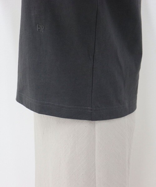 fredy emue(フレディエミュ)の「汗ジミ軽減天竺BasicTシャツ(Tシャツ/カットソー・レディース・ブラウン系その他/ライトグレー/ベージュ系その他/チャコールグレー/オフホワイト・38)」の21枚目の写真