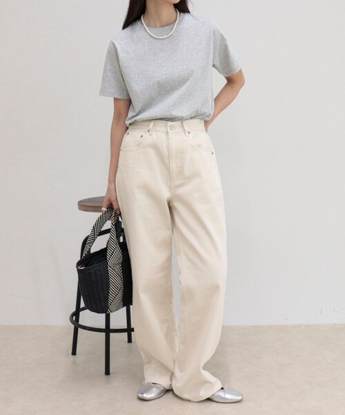 fredy emue(フレディエミュ)の「汗ジミ軽減天竺BasicTシャツ(Tシャツ/カットソー・レディース・ブラウン系その他/ライトグレー/ベージュ系その他/チャコールグレー/オフホワイト・38)」の9枚目の写真
