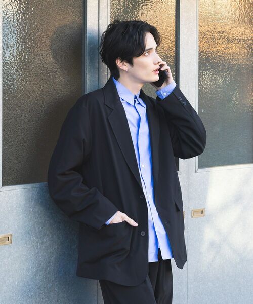 CRAFT STANDARD BOUTIQUE(クラフトスタンダードブティック)の「イージーケア/吸水速乾/UVカット/ 上下セットアップ(セットアップ・メンズ・チャコールグレー/ブラック・L/M)」の7枚目の写真