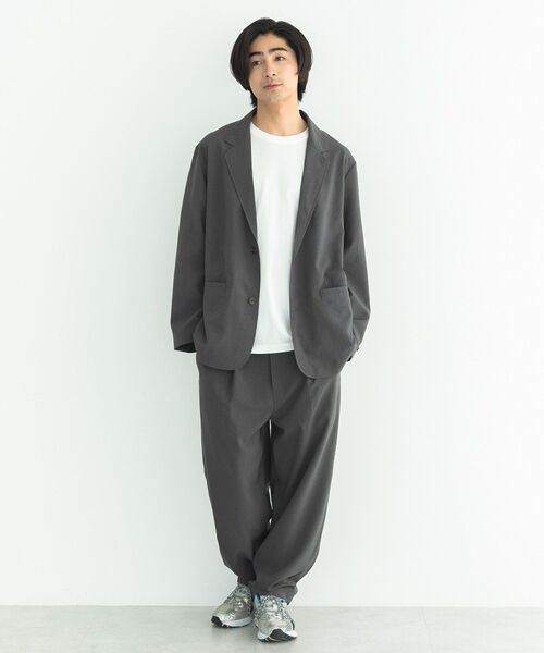 CRAFT STANDARD BOUTIQUE(クラフトスタンダードブティック)の「イージーケア/吸水速乾/UVカット/ 上下セットアップ(セットアップ・メンズ・チャコールグレー/ブラック・L/M)」の12枚目の写真