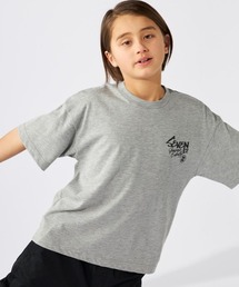 SEVEN2（セブンツー）の「【SEVEN2】キッズバックプリントTシャツ（Tシャツ/カットソー）」