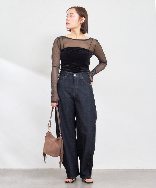 U by SPICK&SPAN(ユーバイスピックアンドスパン)の「SOMETHING / サムシング HANA CURVE TAPERED(デニムパンツ・レディース・ブルー/ネイビー・LARGE/X-SMALL/MEDIUM/SMALL)」の17枚目の写真