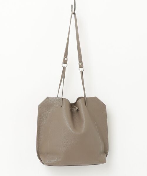 PR01.（ピーアールワン）の「blancle  S.LEA DRAPE DRAWST BAG（ショルダーバッグ・レディース・ブラック/ベージュ系その他・FREE）」の3枚目の写真