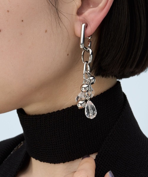HARE(ハレ)の「クリアパーツメタルイヤリング(HARE)(イヤリング・レディース・シルバー・FREE)」の4枚目の写真