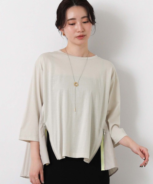 Gready Brilliant(グレディブリリアン)の「バックプリーツ脇ファスナーカットソー(Tシャツ/カットソー・レディース・ネイビー/グレイッシュベージュ・FREE)」の7枚目の写真