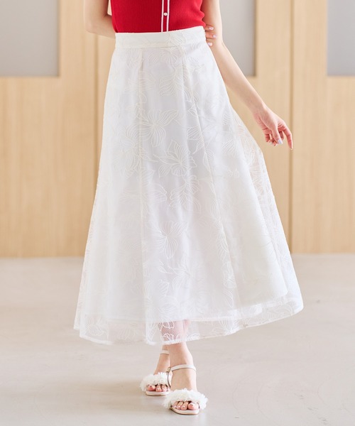 MISCH MASCH（ミッシュマッシュ）の「2026春夏新作 フラワー刺繍Aラインスカート（スカート・レディース・ブラック/ブルー/イエロー/ホワイト・S/M）」の2枚目の写真