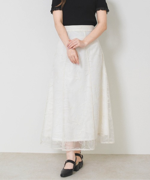 MISCH MASCH（ミッシュマッシュ）の「2026春夏新作 フラワー刺繍Aラインスカート（スカート・レディース・ブラック/ブルー/イエロー/ホワイト・S/M）」の15枚目の写真