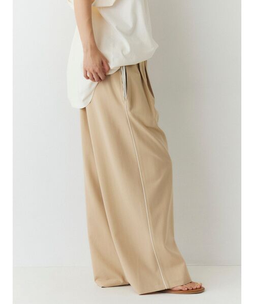 Ungrid（アングリッド）の「ウエストデザインラインパンツ（その他パンツ・レディース・ベージュ/ネイビー/チャコールグレー・FREE）」の17枚目の写真